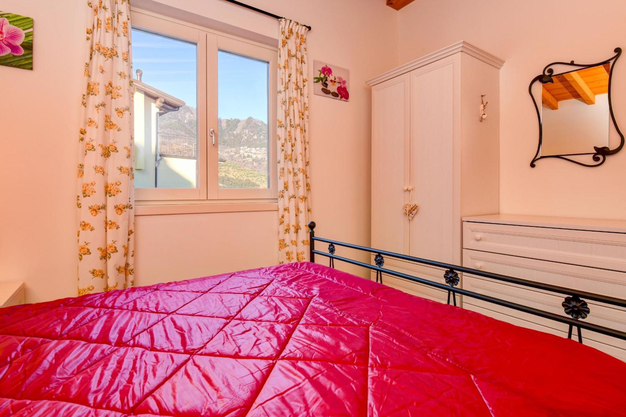Albicocca Apartment Тиняле Екстериор снимка
